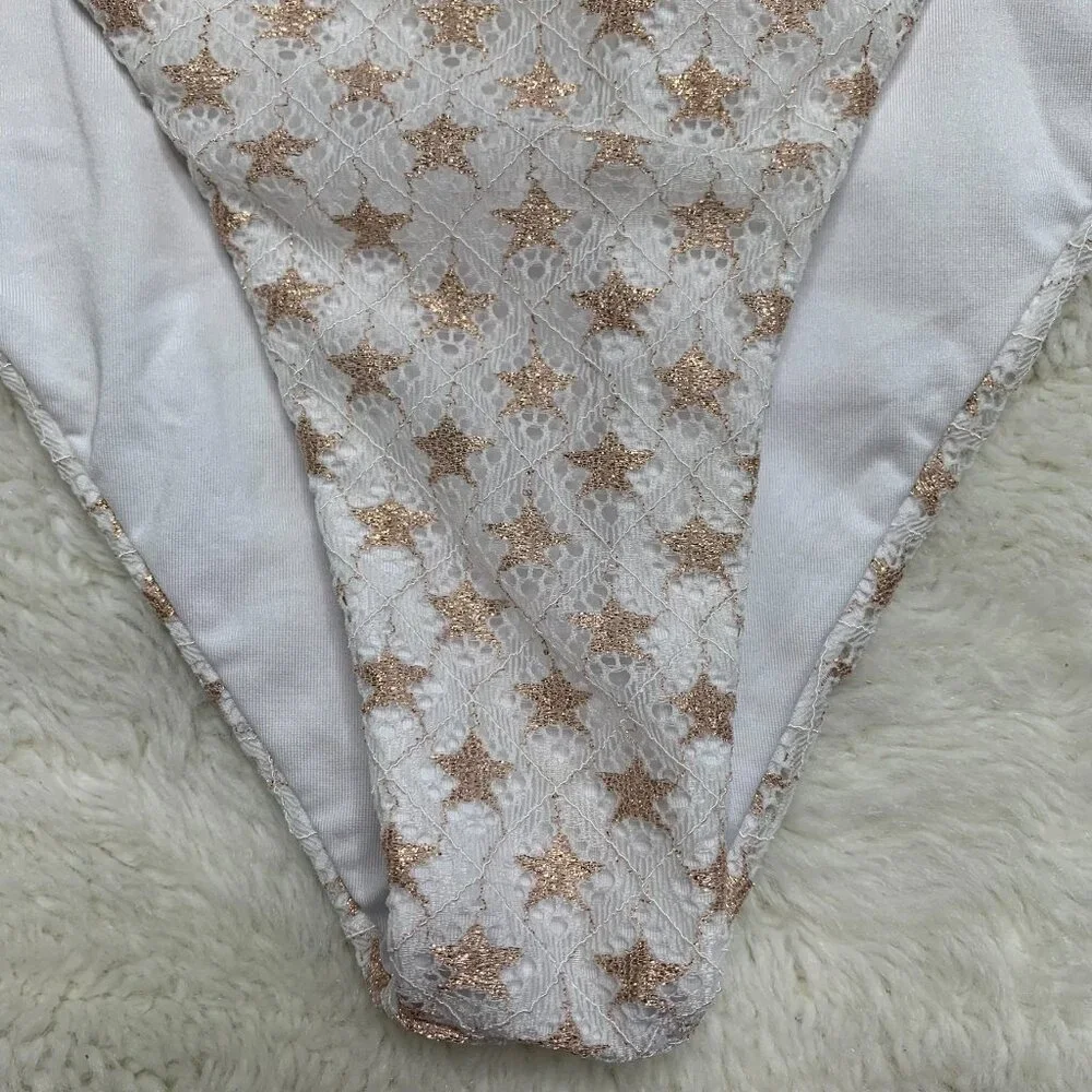 Soah Women's Sienna Printed Lace One Piece Swimsuit Size Small